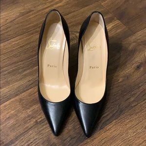 ❌❌sold❌❌Apostrophy Louboutins